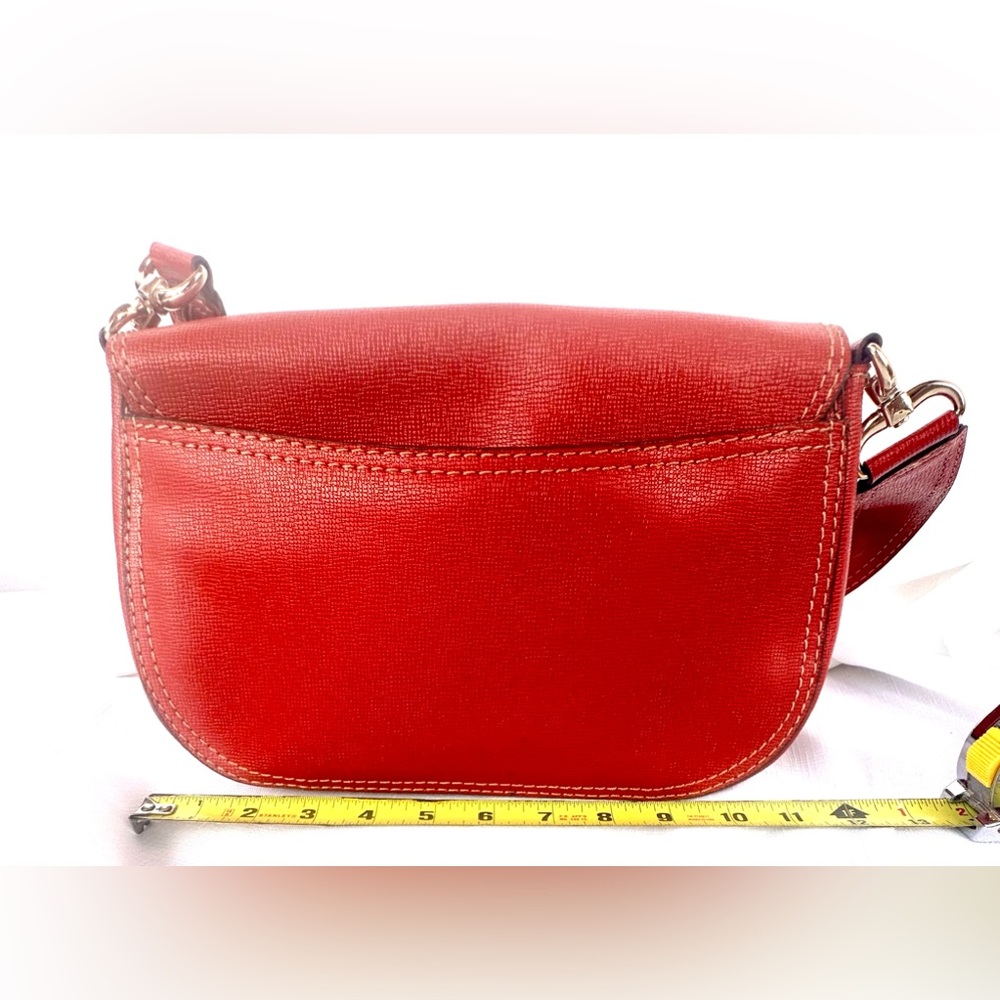 Jones New York Red Faux Leather Shoulder Purse w/Gold Accents - Picture 2 of 10